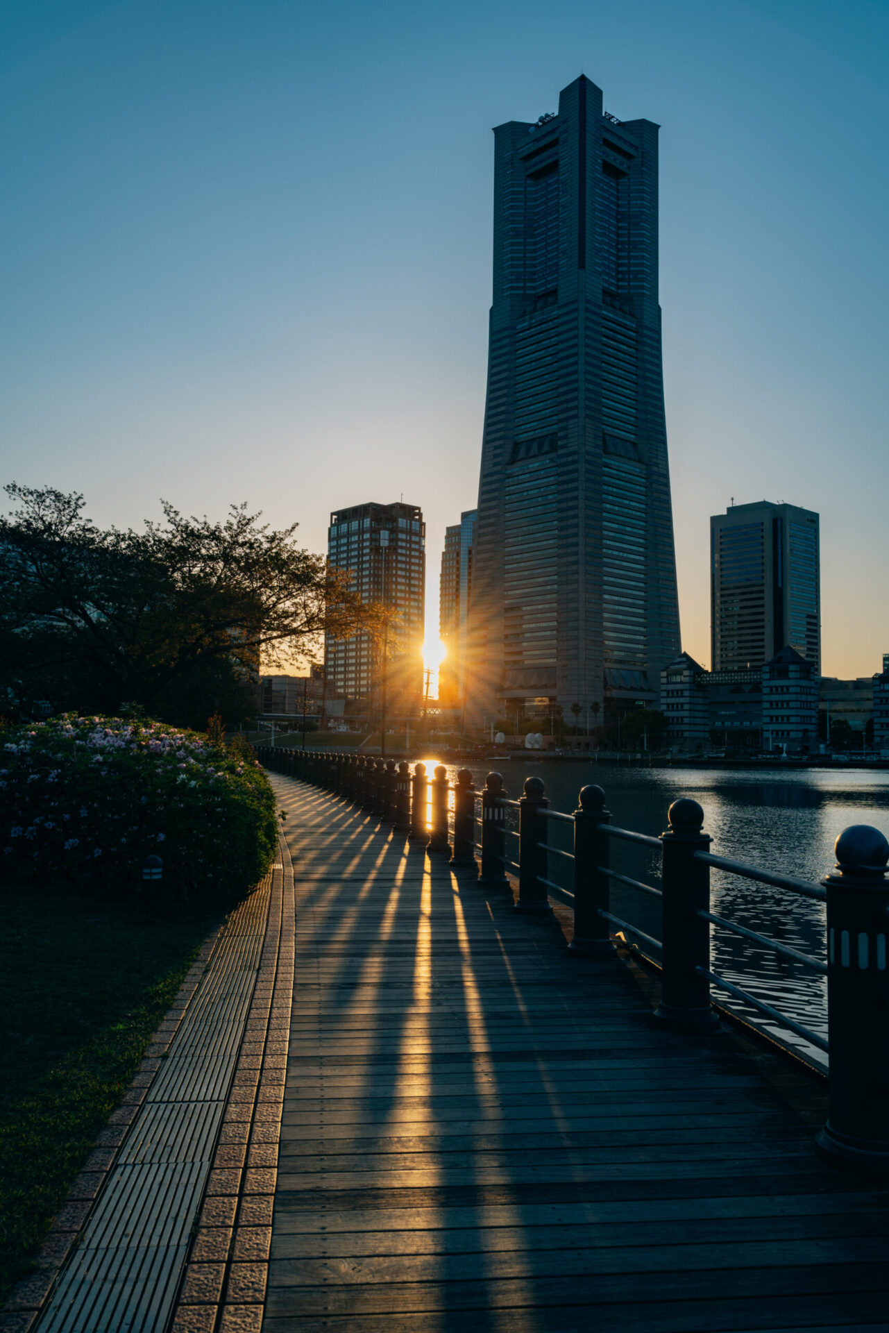 Minato Mirai pre-dawn.